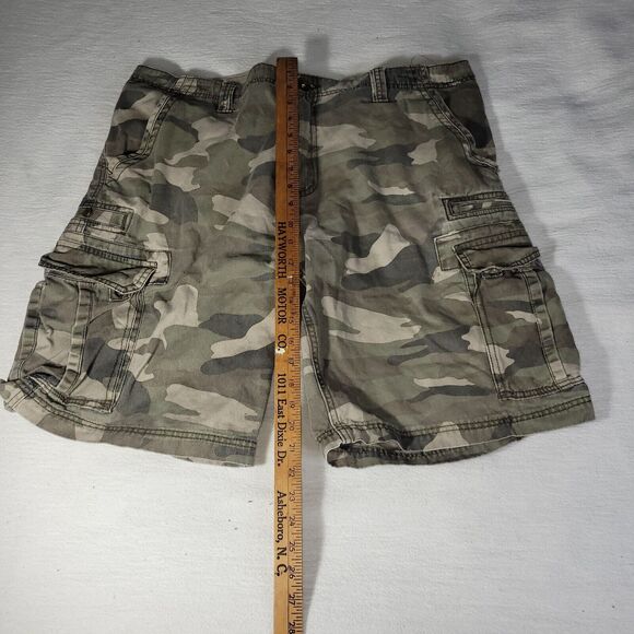 No Boundaries Shorts Mens Size 44 Cargo Hiking Camping Outdoors Camp RN 95705 - Picture 6 of 10
